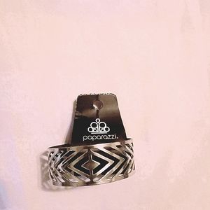 Paparazzi bangle bracelet